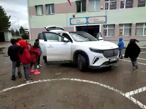 Alaca Öğrencileri Togg'u Keşfetti